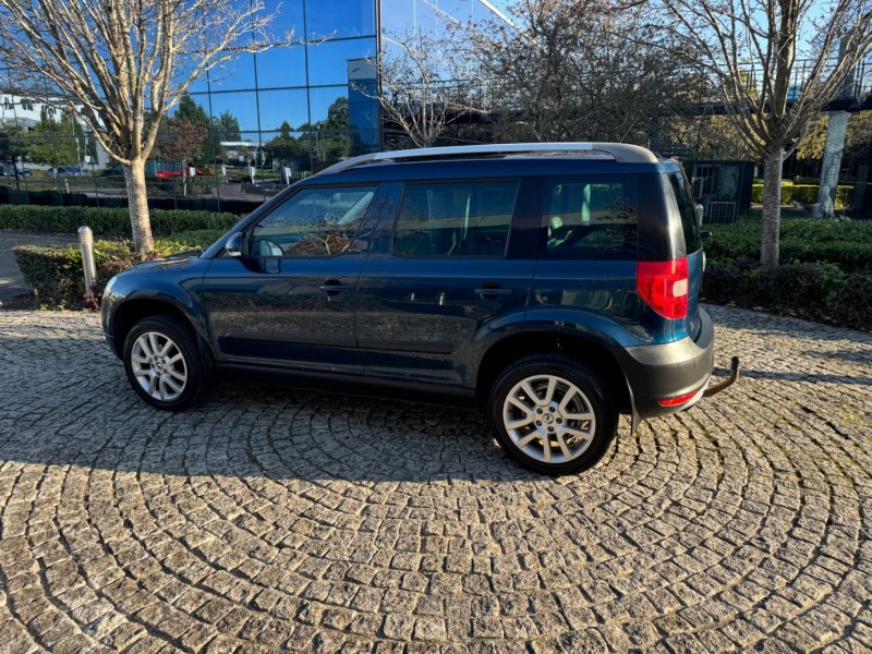 SKODA YETI