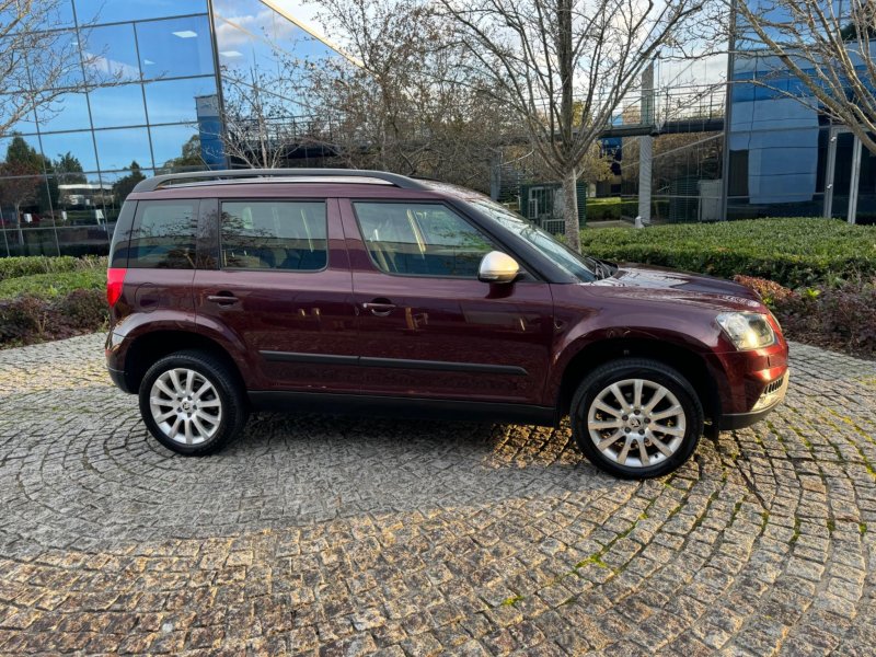 SKODA YETI