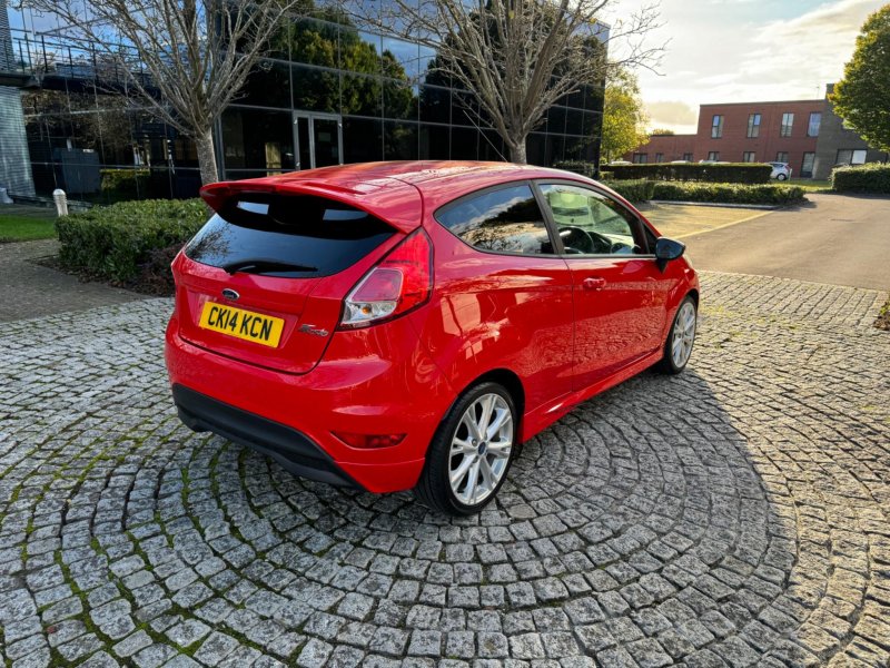 FORD FIESTA