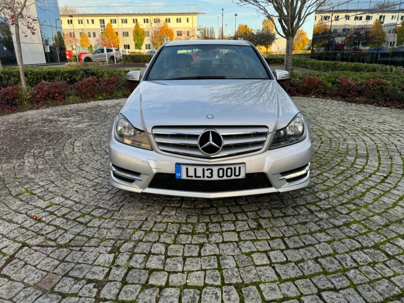 MERCEDES-BENZ