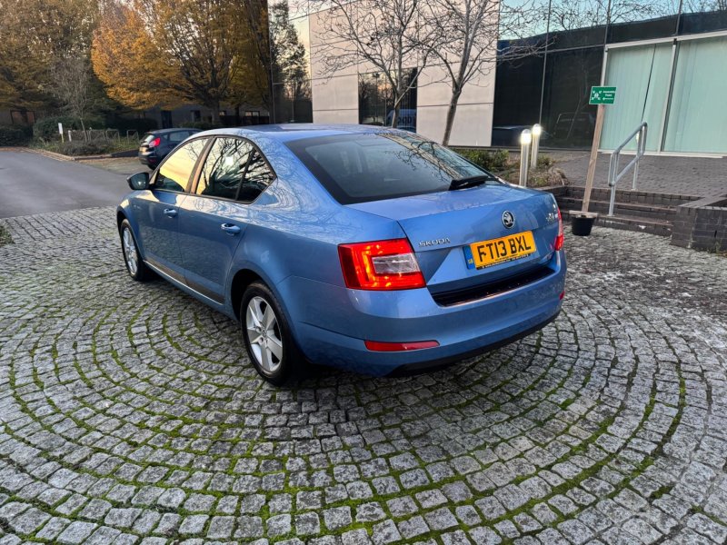 SKODA OCTAVIA