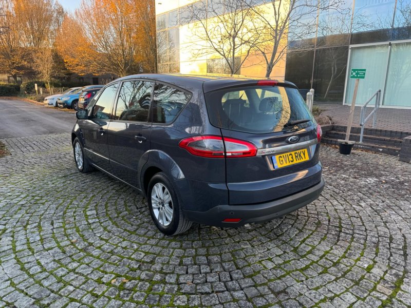 FORD S-MAX