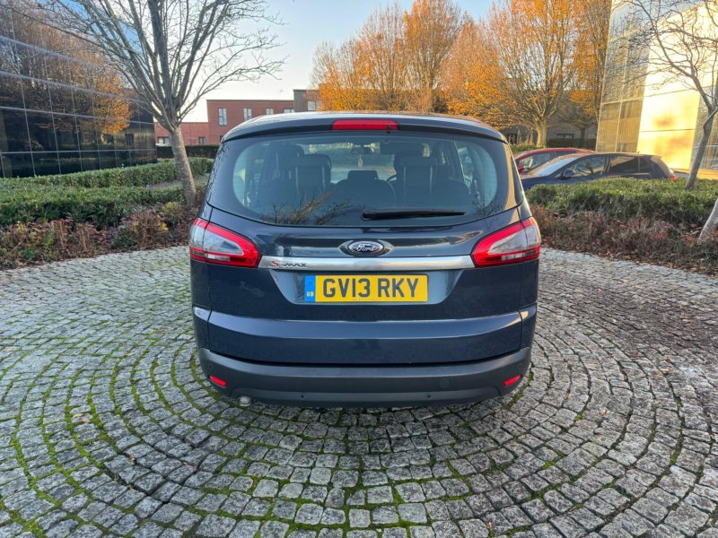 FORD S-MAX