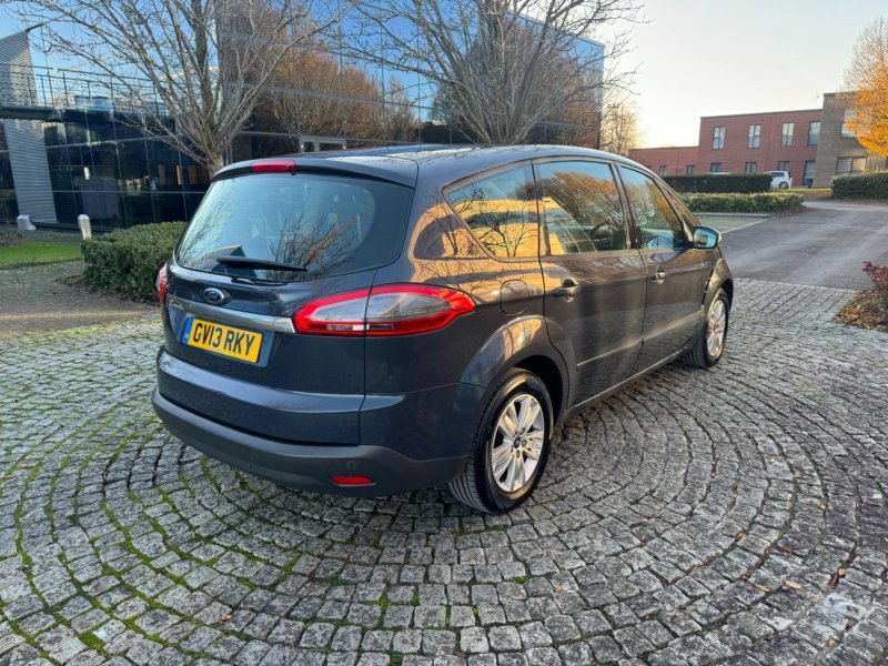 FORD S-MAX