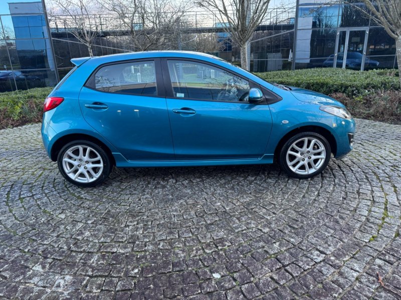 MAZDA MAZDA2