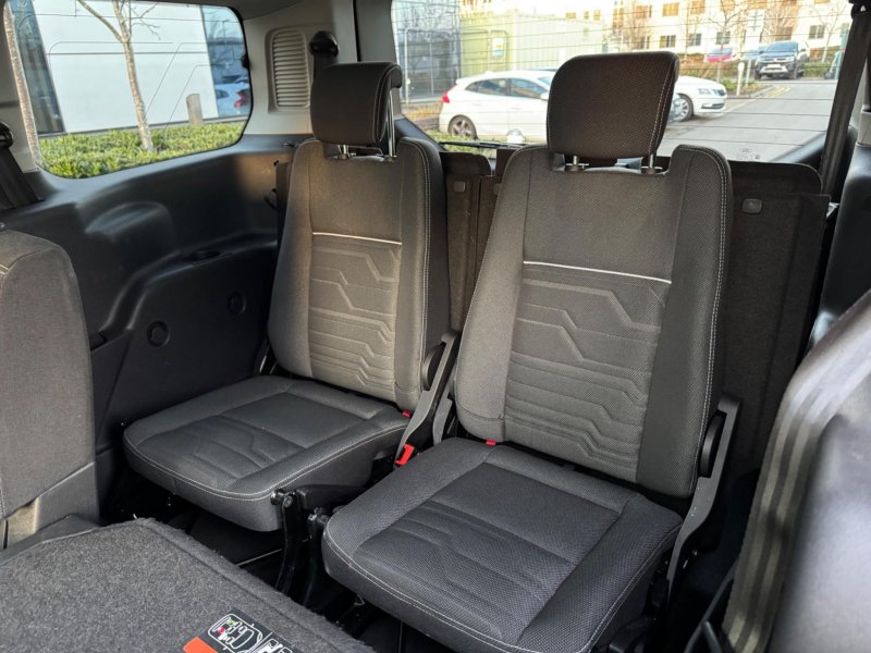 FORD GRAND TOURNEO CONNECT