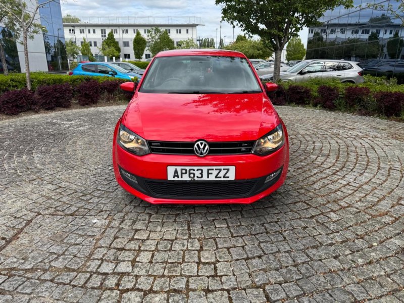 VOLKSWAGEN